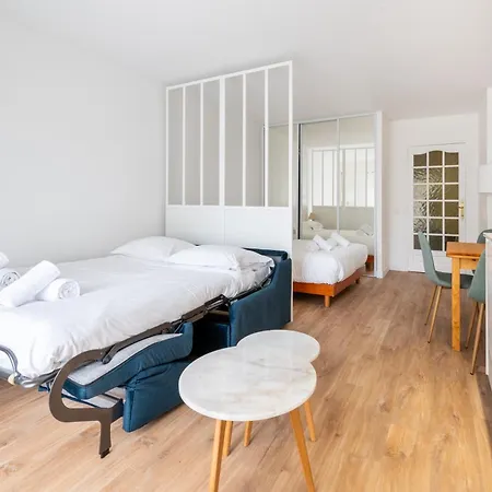 Stylish 1bd Flat With Patio Rue Des Petites Ecuries Appartamento Parigi